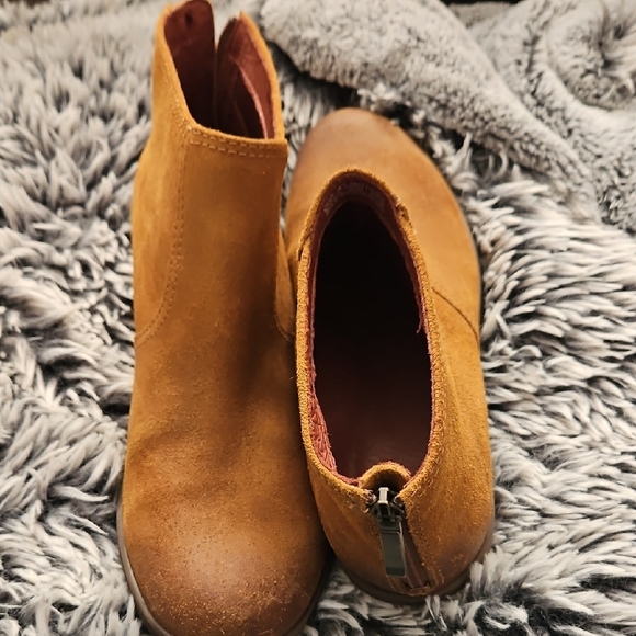 Dansko Mustard Brown Suede Ankle Booties - Picture 8 of 10